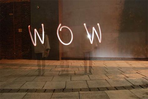 wow. want to try. Low Shutter Speed Photography, Photography With Lights, Light Art Painting, Arms Aesthetic, Low Shutter Speed, Photography Quotes Funny, Wool Photography, Mobile Illustration, Steel Wool Photography