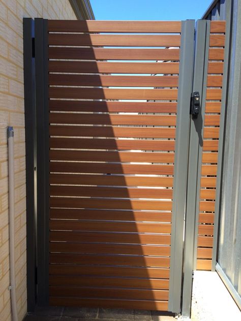 Slatted Gate Ideas, Slatted Door Ideas, Gate Design Modern Philippines, Slatted Gate, Sliding Gate Ideas, Side Yard Gate, Aluminum Fence Gate, Slat Fencing, Fencing And Gates