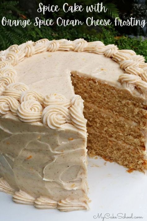 Spice Cake Decoration, Cake Recipes Fall, Winter Cake Flavors, Cakes Yellow, Homemade Spice Cake, Thanksgiving Cakes Decorating, Orange Spice Cake, Orange Cream Cheese Frosting, Moist Spice Cake