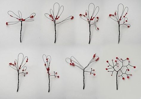 Miniature tree tutorial (I always wondered how these were made!) Come Intrecciare, Tree Tutorial, Wire Tree Sculpture, Wire Trees, Tree Tree, Wire Flowers, Miniature Trees, Art Tree, Wire Sculpture