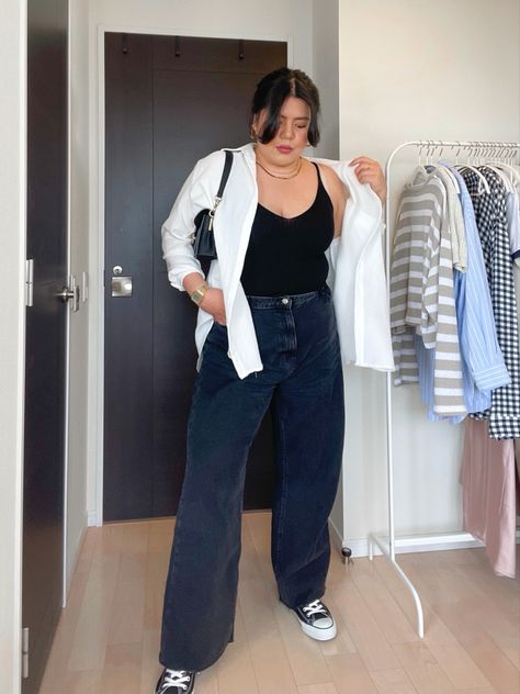 Over Sized Shirts Outfit For Women, Big Busts Outfits, Winter Outfits Elegant, Outfits Leggins, Mid Size Outfits, 2024 Clothes, Body Positive Fashion, Curvy Casual Outfits, Look Office