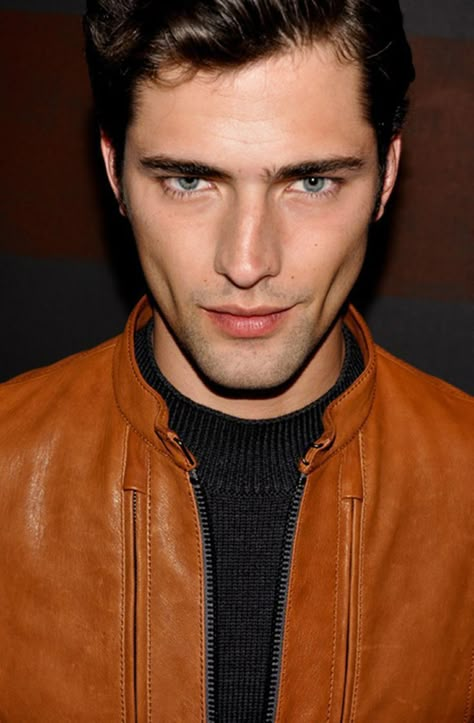 Hollow Cheeks Male, Hollow Cheeks, Skater Dude, Sean Opry, Male Body Reference, Majestic Men, Duality Of Man, Rare Eyes, From Lukov With Love