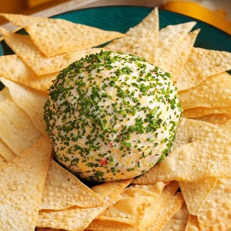 Seafood Cheese Ball, Cheeseballs Recipes, Cheesy Balls, Cheeseball Recipes, Crab Sticks, Cheese Appetizer, Crab Rangoon, Cheese Ball Recipes, Snack Dip