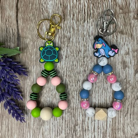 Handcrafted Artisan Brand New A Turtle & Eeyore Fingerlet Keychains For Carrying Your Keys On Your Hand Makes A Great Keychain For Keys & Purse Makes A Thoughtful Gift Customization Prices $1 Extra Per Pen $2 Extra Per Bookmark/Wristlet/Keychain To Find All Of My Beaded Products In One Place, Click The Tag Below #Melissasxcloset ***Small Beads Can Cause A Choking Hazard To Kids*** Eeyore Gift Ideas, Halloween Wristlet Keychain, Silicone Bead Keychain Diy, How To Make Silicone Bead Keychain, Wristlet Keychain Diy, Beaded Keychain Ideas, Eeyore Gifts, Key Chains Diy, Beaded Keychains Patterns