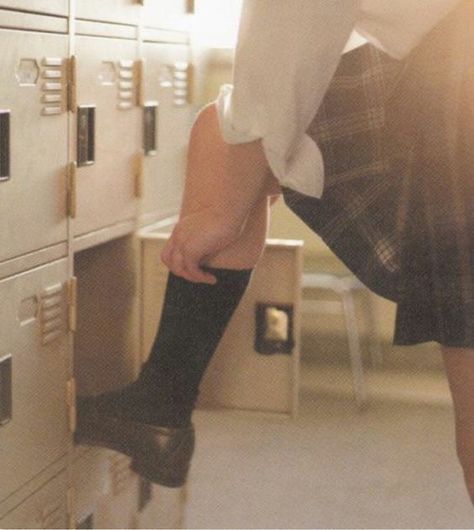 All Cheerleaders Die, Boarding School Aesthetic, Gallagher Girls, Paris Geller, Spencer Hastings, Princess Diaries, Prep School, Catholic School, Kirsten Dunst