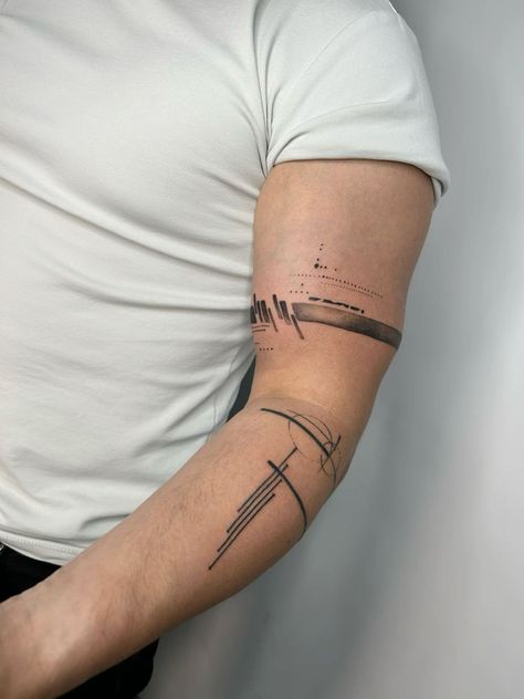 Men’s Tattoo Arm Band, Tattoo Sagittarius, Sagittarius Tattoo Designs, Tattoo Homme, Band Tattoos For Men, Sagittarius Tattoo, Arm Tats, Round Of Applause, Tattoo Hand