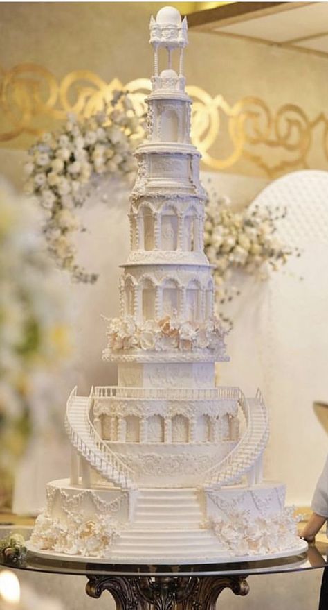 Huge Wedding Cakes, Castle Wedding Cake, Giant Cake, Prince Cake, Fancy Wedding Cakes, Extravagant Wedding Cakes, Royal Cakes, Disney Wedding Cake, Big Wedding Cakes