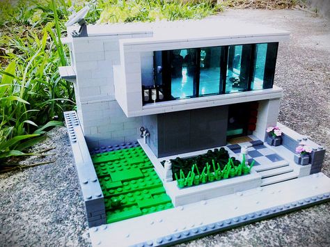 Lego House Ideas Furniture, Lego Mansion, New Mini Cooper, Easy Lego Creations, Bedroom Cartoon, Lego House Ideas, Lego Furniture, Micro Lego, Lego Inspiration