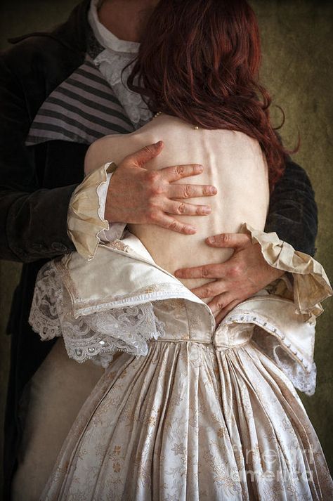 Victorian Couple Painting, Victorian Couple Photography, Victorian Lovers Aesthetic, Victorian Women Aesthetic, Victorian Medicine Aesthetic, Victorian Couple Aesthetic, Victorian Romance Aesthetic, Victorian Hunter, Kuroshitsuji Aesthetic