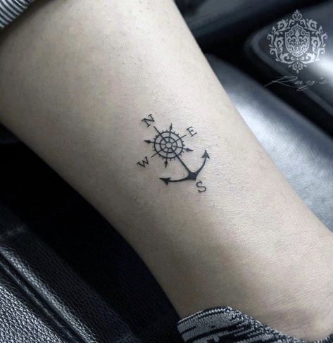 Compass Tattoo Ideas For Women, Compass Tattoos Arm, Compass Tattoo Ideas, Compas Tattoo, Feminine Compass Tattoo, Small Compass Tattoo, Simple Compass Tattoo, Simple Compass, Best Compass