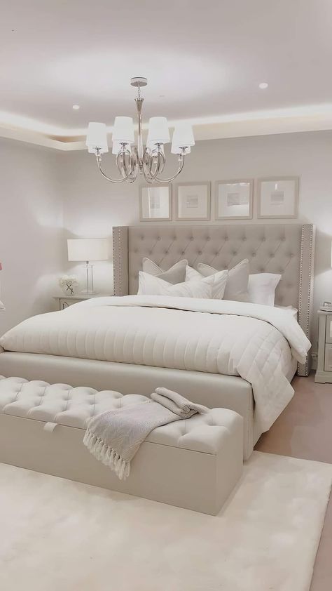 Padded Wall Panels Bedroom, Simple Classy Bedroom, Baby Pink Bedroom, Luxury Room Bedroom, Classy Bedroom, Modern Luxury Bedroom, Dekorasi Kamar Tidur, Bilik Tidur, Luxury Rooms