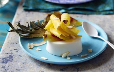 Tropical Desserts, Malibu Coconut, Panna Cotta Recipe, Dairy Allergy, Grilled Pineapple, Coconut Rum, Vegetable Peeler, Italian Desserts, Toasted Coconut