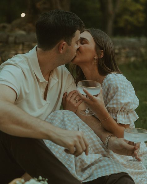 The last of my creative couples sessions and I’m so sad 😩 This summer was one for the books and who knows, I may just make these a seasonal or yearly thing!! Happy Labor Day 🖤 Couples | Couples Photography | Couples Photoshoot | Fall Photos | Fall Photo Inspo | Fall Minis | Engagement Session | Engagement Session Inspo | Picnic Couples Photos #cinematic #cinematicphotography #storytelling #storytellermagazine #cinematicphotographer #documentaryphotography #couples #couplesphotography #dir... Cinematic Photography Aesthetic Couple, Couples Photoshoot Cinematic, Fall Picnic Engagement Photos, Engagement Photoshoot Picnic, Couple Photoshoot Picnic, Fall Picnic Photoshoot, Fall Pictures For Couples Outfits, Picnic Couple Photoshoot, Couples Picnic Photoshoot