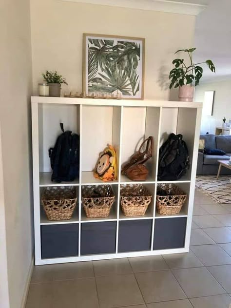 20 Brilliant Backpack Organization Ideas » Lady Decluttered Cube Storage Mudroom Hack, School Bag Storage, Smart Backpack, Lady Decluttered, Home Command Center, Backpack Organization, Ikea Furniture Hacks, Hal Decor, Home Daycare