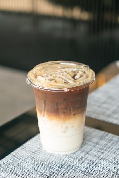 Iced Coffee Photography Aesthetic, Ice Cup Design, Iced Coffee Cup Aesthetic, A Cup Of Coffee Photography, Coffee Shop Products, Ice Coffee Photography, Ice Coffee Design, Iced Coffee Packaging, Ice Latte Aesthetic