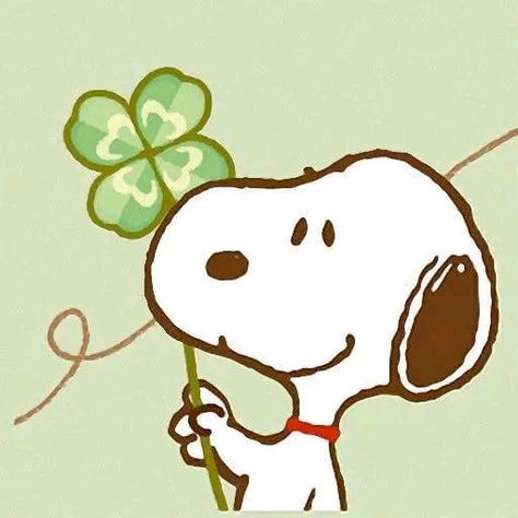 Good Luck Snoopy, St Patricks Day Widget, Green Snoopy Aesthetic, Goodnight Snoopy, Spring Cartoon, St Patricks Day Wallpaper, Snoopy Images, Good Morning Animation, Snoopy Wallpaper