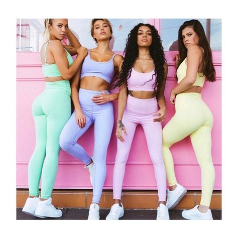 🍬Would you wear the pastel look?🍬 Piercing Girl, Colorful Workout Outfits, Estilo Fitness, Fitness Photoshoot, Model Pose, Diy Vetement, Pastel Outfit, Pink Wall, Gym Wear