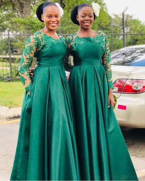 Gorgeous Bridesmaid Dresses Classy, African Maid Of Honour Dresses, African Bridesmaid Dresses Design, Bride Dress 2024, Green Dresses Bridesmaid, Maids Dresses Wedding, Green Lace Prom Dress, Bridesmaid Dress Design, Wedding Dresses For Maids