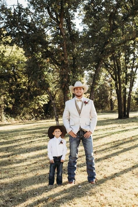 Country Wedding Ring Bearer, Country Wedding Ring, Groom In Jeans, Modern Country Wedding, Country Wedding Groomsmen, Country Wedding Rings, Wedding Ring Bearer, Ring Bearer, Cowboy Hat