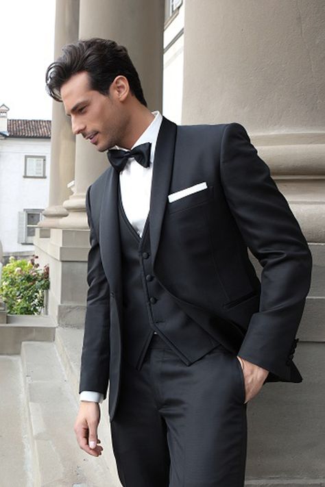 Groom No Tie, Dinner Jacket Wedding, Groom Shots, Wedding Suits Men Black, Groom Suit Black, Black Tie Attire, Black Suit Wedding, Wedding Tux, Black Suit Men