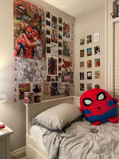 Spiderman Room Ideas Aesthetic, Spiderman Themed Room Aesthetic, Bedroom Ideas Spiderman, Spider Man Room Decor Ideas, Spider Man Room Decor Aesthetic, Spider Man Room Ideas Aesthetic, Spiderman Themed Room, Spiderman Room Decor Aesthetic, Room Ideas Spiderman