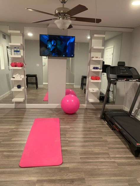 Hvac Room Storage, Home Workout Room Aesthetic, Garage Into Workout Room, Cute At Home Gym Ideas, Home Gym Goals, Home Gym Inspiration Bedroom, Cute Workout Rooms Home Gyms, Home Gym Tv Ideas, I’m Home Gym Ideas