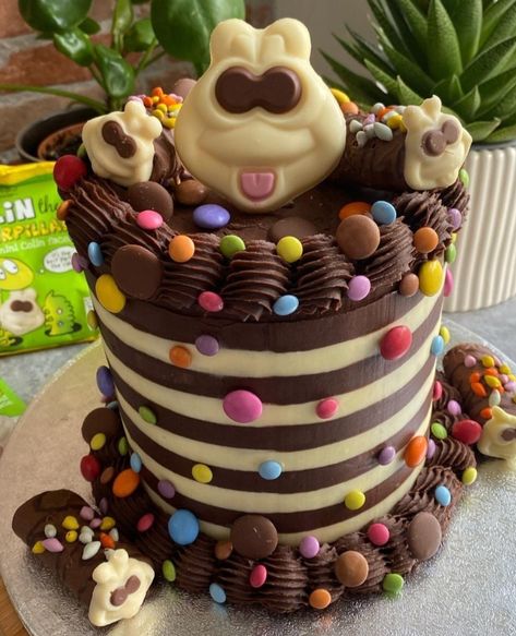 Colin The Caterpillar Cake, Giant Caterpillar, Colin The Caterpillar, Caterpillar Cake, Amazing Cake, Amazing Cakes, Caterpillar, Sweet 16, White Chocolate