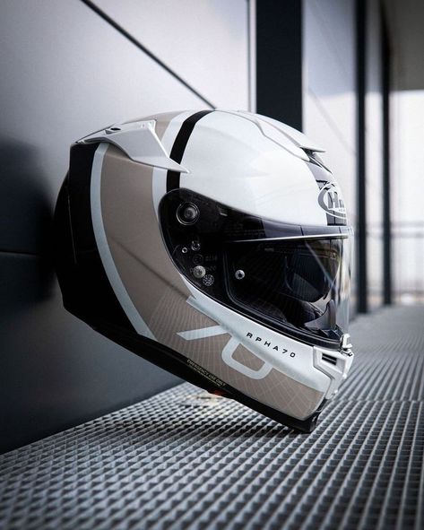 This #full #face #moto-touring #helmet has been #projected fot every type of #motorcycle journey ensuring you either #comfort and #security. It is the #RPHA #70 #Paika of HJC and hes been entirely #designed by the #designers' #team of our #italian #design #studio in elegant lines and colours. Hjc Helmet, Custom Bike Helmets, Heels Dior, Custom Helmet Paint, Travel Motorcycle, Race Helmet, Bike Helmet Design, Helmet Painting, Motorbike Helmets