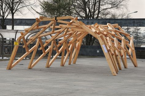 https://flic.kr/p/e2cjsN | Reciprocal frame structure | Project by Spiro, visit www.spiro.arch.ethz.ch for details Parametric Installation, Temporary Architecture, Timber Architecture, Temporary Structures, Parametric Architecture, Frame Structure, Wooden Structure, Timber Structure, Parametric Design