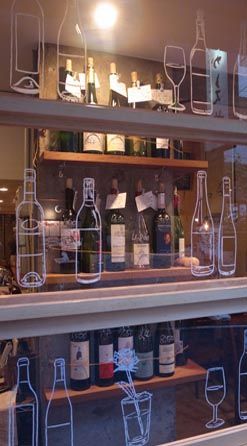 Wine Wine Shop Aesthetic, Shop Displays, Landscape Products, Retail Windows, Wine Shop, Wine Store, Shop Fronts, Natural Wine, Bottle Shop