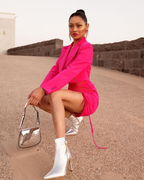 Hot Pink Outfits, Skirt Suit For Women, Hot Pink Fashion, Micah Gianneli, Lapel Top, Autumn 2022, Suit For Women, Classy Work Outfits, Influencers Fashion