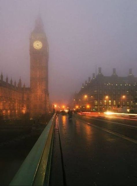 Big Ben A Plane, Frank Sinatra, St Paul, Mother Nature, Big Ben, Kayaking, The City, Tower, London