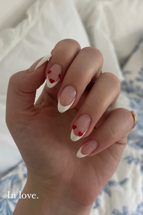 Valentine French Tip Nails Almond, French Manicure With Red Heart, French Manicure With Hearts, French Manicure With Red, French Tip Nails With Hearts, French Tip Valentines Day Nails, French Tip With Hearts, Biab Designs, French Tip With Heart