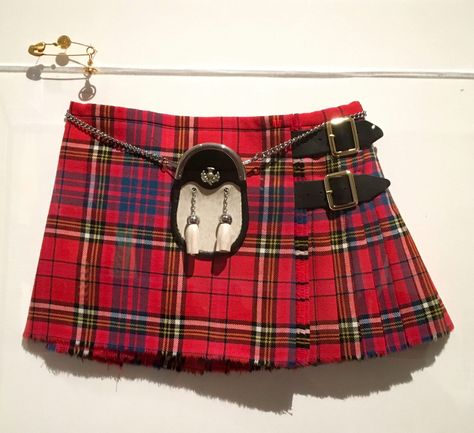 Mackenzie tartan