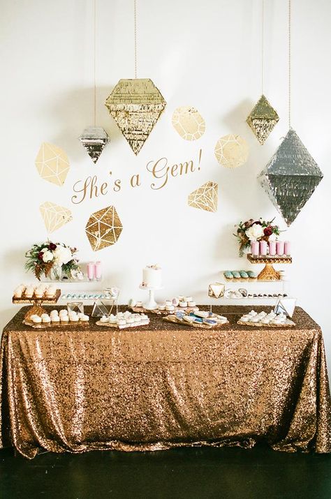 Tumblr, Trendy Party Themes, Healthy Party Snacks, Party Planning Business, Trendy Party Outfits, Vintage Bridal Shower, Super Party, Kids Party Decorations, Party Stores