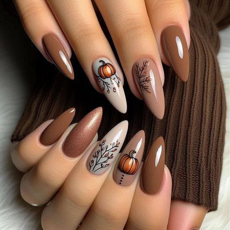 Almond Shape Autumn Nails, Fall Nails Matte Almond, Brown Nails With Pumpkin, Nail Art Designs Autumn 2024, Brown Nails Thanksgiving, Fall Nails With Pumpkin Design, Brown Pumpkin Nails, Neutral Pumpkin Nails, Autumn Design Nails