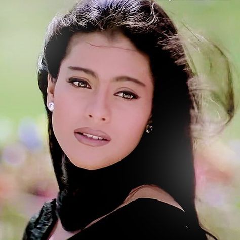 Kajol Image, Kareena Kapoor Pics, Rahul Khanna, Kuch Kuch Hota Hai, Female Actresses, Stunning Eyes, Makati, Bollywood Actors, Bollywood Stars