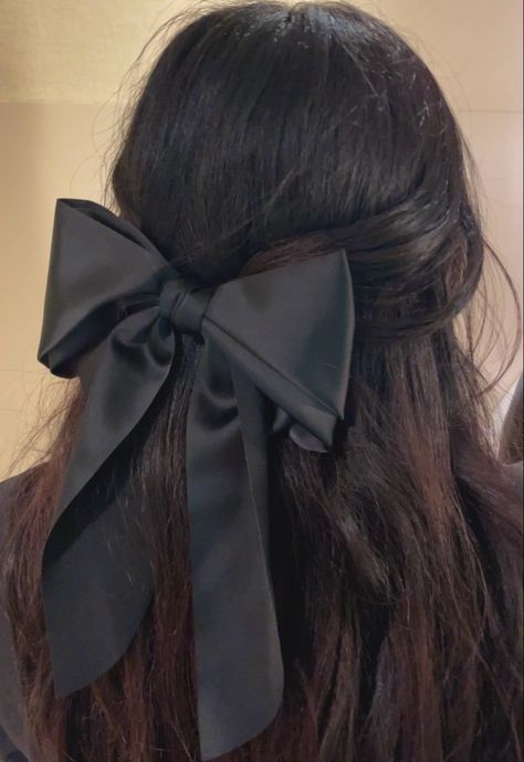 Black Hair Ribbon Aesthetic, Black Bow In Hair Aesthetic, Gracie Bow Hair, Formal Hairstyles For Black Hair, Half Up Half Down Black Bow, Black Hair Bow Aesthetic, Hairstyles With Black Bow, Coquette Hair Bow, Dark Coquette Hairstyle