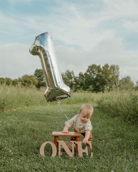 Oh how time flies! Had so much fun capturing this little one’s first year milestone 🤍 One Birthday Picture Ideas, Fun First Birthday Photo Shoot Ideas, 1 Year Photo Shoot Ideas, Simple First Birthday Photoshoot Outside, Outside 1st Birthday Pictures, One Year Old Pictures Outside, First Year Baby Pictures, Indoor First Birthday Pictures, 1 Year Milestone Photography