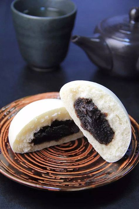 Red Bean Bun Recipe, Red Bean Bun, Red Bean Dessert, Steam Recipes, Soft Foods, Summer Cooking, Red Bean, Bun Recipe, Asian Desserts