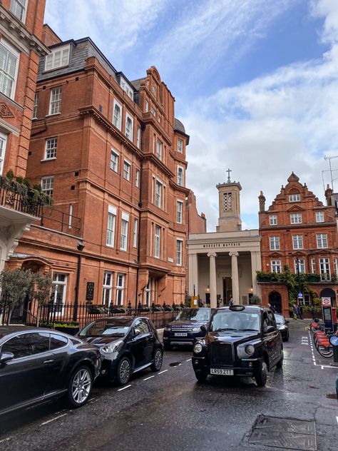 Chelsea Aesthetic, London Downtown, London Metro, London Chelsea, London Vibes, London Dreams, London Living, London Townhouse, London Baby