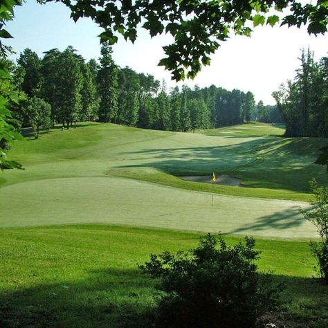 Course Spotlight 🔦 Augustine Golf Club Located just 30 miles from the Washington Beltway, golfers will find a country club atmosphere awaits them from the bag drop to the impeccable course conditions. This just may be the most beautiful and natural golf course you'll ever play. The accolades for this truly remarkable golf course just keep coming. Augustine Golf Club has a highly coveted "4.5 Star Rating" from Golf Digest, as is among the "Top 100 Golf Courses You Can Play" ranked by Golf Mag... Nature, Club Atmosphere, Golf Field, Family Vision, Golf Trophy, Golf Trophies, Golf Digest, Bach Party, Stanford University