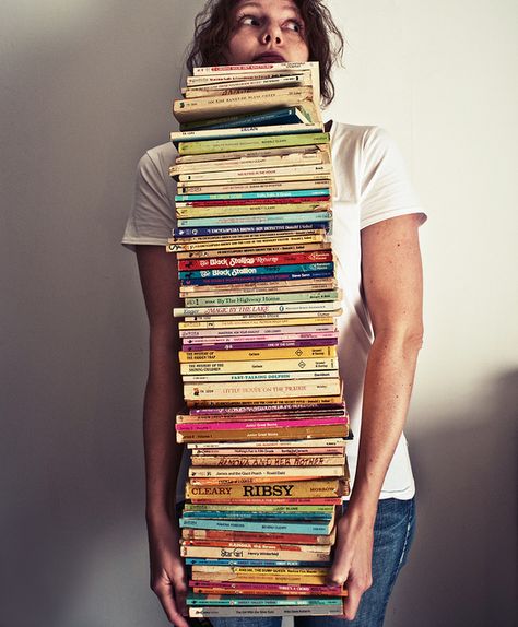 Books On Head Photography, Carrying Books Pose, Poses With Books Photo Ideas, Portrait With Books, Photoshoot With Books, Reading Pose, Book Portrait, Supernatural Powers, Childhood Things