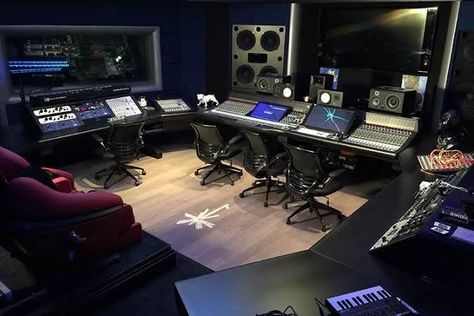 Kpop Company Building Shifting, Music Studio Room Luxury, Dance Rooms, Building Aesthetic, Music Studio Room, School Interior, House Villa, Casa Vintage, Home Studio Music