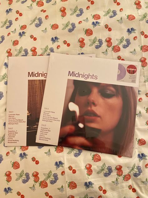 Midnights Moonstone Blue, Midnights Vinyl, Taylor Vinyl, Taylor Swift Vinyl, Taylor Swith, Kids Questions, Taylor Swift Midnights, Taylor Swift New, Sweet Nothings