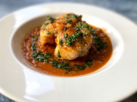 Ossobuco of Monkfish Monkfish Recipes Easy, Monk Fish Recipe Ideas, Monkfish Recipes, Saffron Risotto, Cafe Idea, Recipe Using Chicken, Prawn Recipes, Food Infographic, 50th Bday