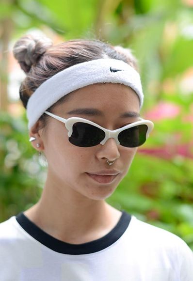 Nike Hair Bands, Sweatband Outfit, Banda Hairstyles, Sweatband Hairstyles, Hair Band Hairstyles Headbands, Visor Hairstyles Cute, Nike Headbands Hairstyles, Sweatbands Headband, Headband Hairstyles Short