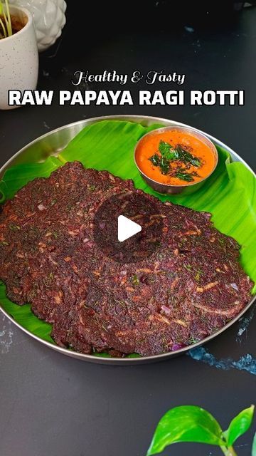 Raw Papaya Recipes, Ragi Roti, Healthy Food Products, Ragi Flour, Papaya Recipes, Veg Snacks, Raw Banana, Dosa Recipe, Cup Of Water