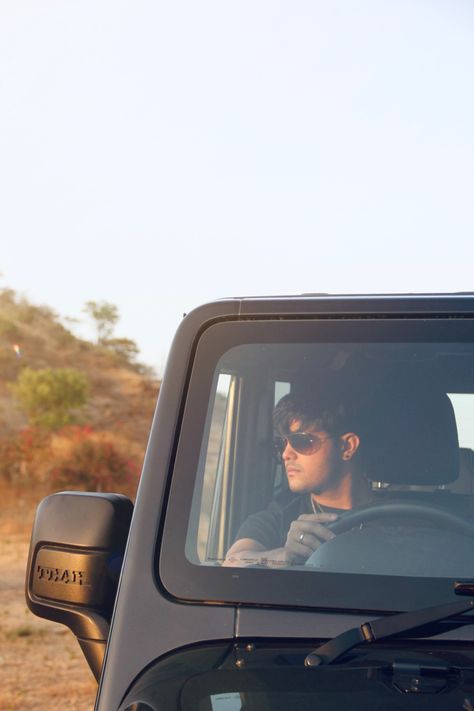 #fashion #thar #jeep #travel #black #model #starbucks #aesthetic #jeeplife #roadtrip #roadtripaesthetic Pose With Thar Jeep, Jeep Travel, Thar Jeep, Starbucks Aesthetic, Jeep Photos, Delivery Photos, Adventure Travel Explore, Bobber Motorcycle, Photo Pose For Man