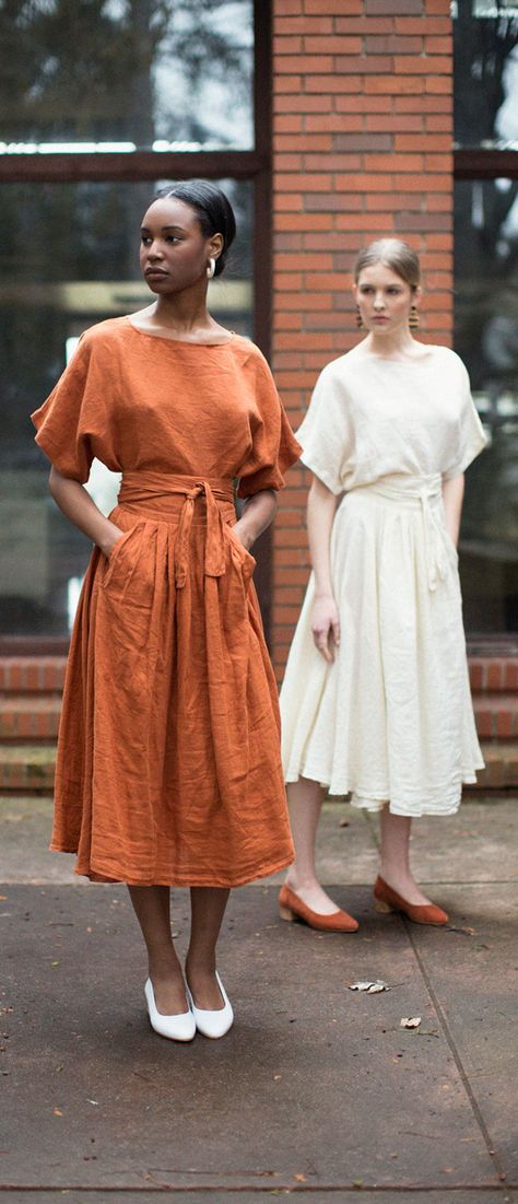 Black Crane Wrap Skirt & Top in Brick and Cream. Black Crane, Mode Inspo, Orange Dress, Linen Dresses, Linen Dress, Primavera Estate, Wrap Skirt, Skirt Top, Look Fashion